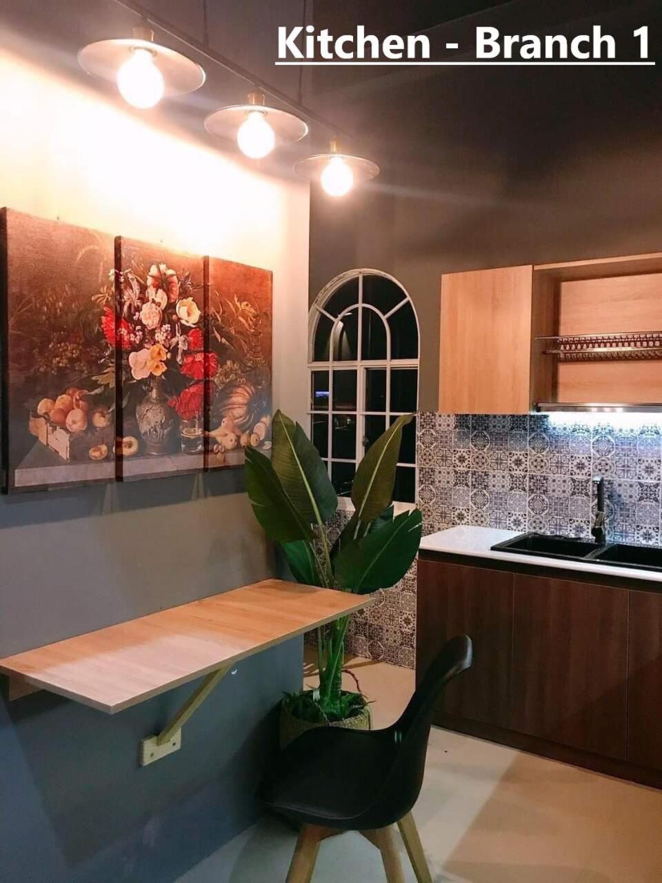 Nha Yen 1 Bed 2 Beds Hotel Homestay Hostel Кантхо Экстерьер фото